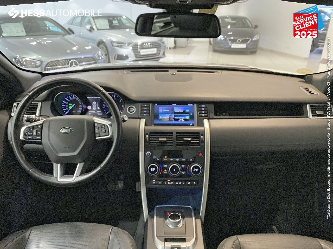 Véhicule d'occasion LAND-ROVER DISCOVERY SPORT 2.0 TD4 180CH AWD HSE LUXURY BVA MARK II TPANO GPS SIEGES CHAUF ATTELAGE chez Land Rover Strasbourg