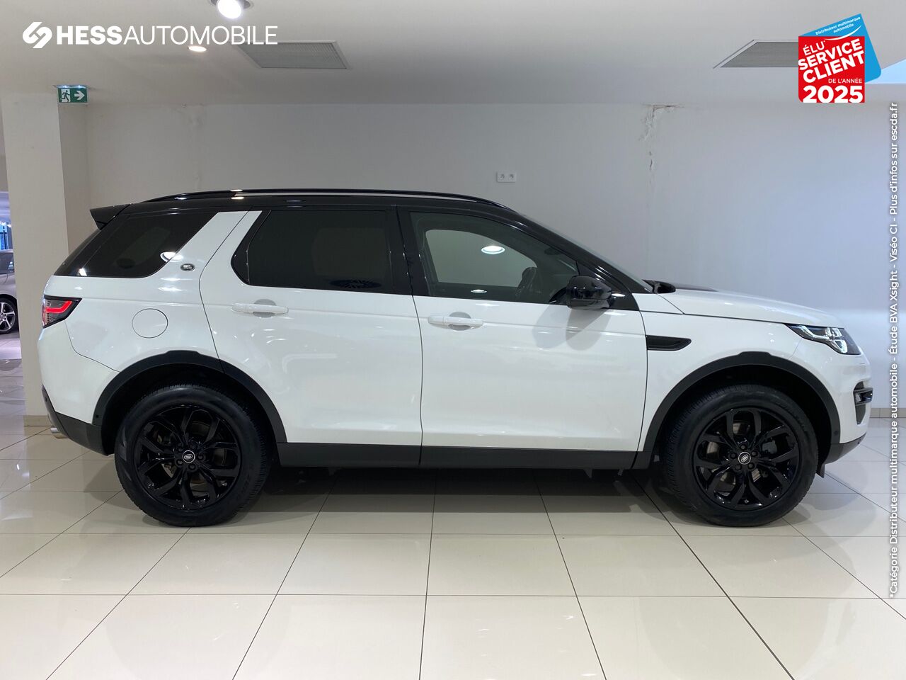 Véhicule d'occasion LAND-ROVER DISCOVERY SPORT 2.0 TD4 180CH AWD HSE LUXURY BVA MARK II TPANO GPS SIEGES CHAUF ATTELAGE chez Land Rover Strasbourg