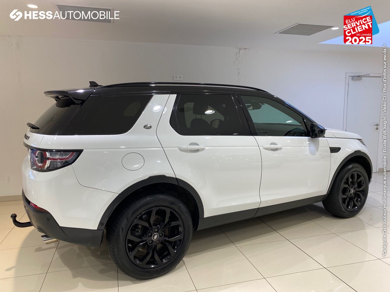 Véhicule d'occasion LAND-ROVER DISCOVERY SPORT 2.0 TD4 180CH AWD HSE LUXURY BVA MARK II TPANO GPS SIEGES CHAUF ATTELAGE chez Land Rover Strasbourg