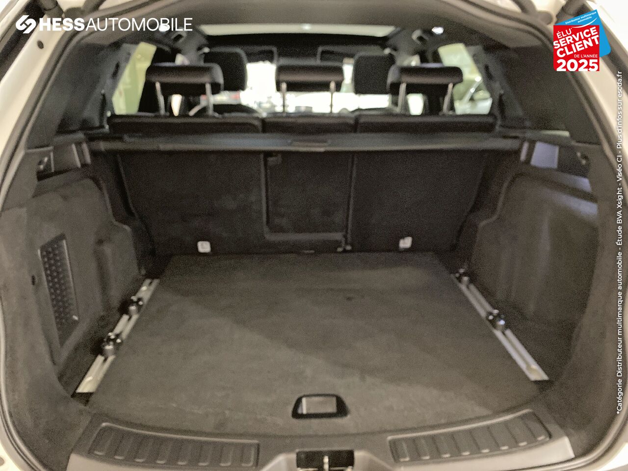 Véhicule d'occasion LAND-ROVER DISCOVERY SPORT 2.0 TD4 180CH AWD HSE LUXURY BVA MARK II TPANO GPS SIEGES CHAUF ATTELAGE chez Land Rover Strasbourg