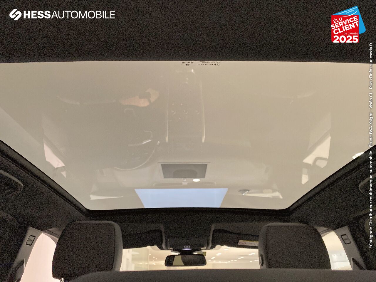 Véhicule d'occasion LAND-ROVER DISCOVERY SPORT 2.0 TD4 180CH AWD HSE LUXURY BVA MARK II TPANO GPS SIEGES CHAUF ATTELAGE chez Land Rover Strasbourg
