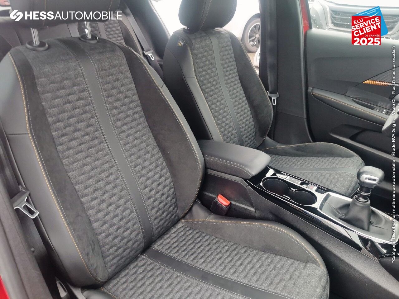 Véhicule d'occasion PEUGEOT 208 1.2 PURETECH 100CH SS ROADTRIP 118G chez Peugeot Sedan