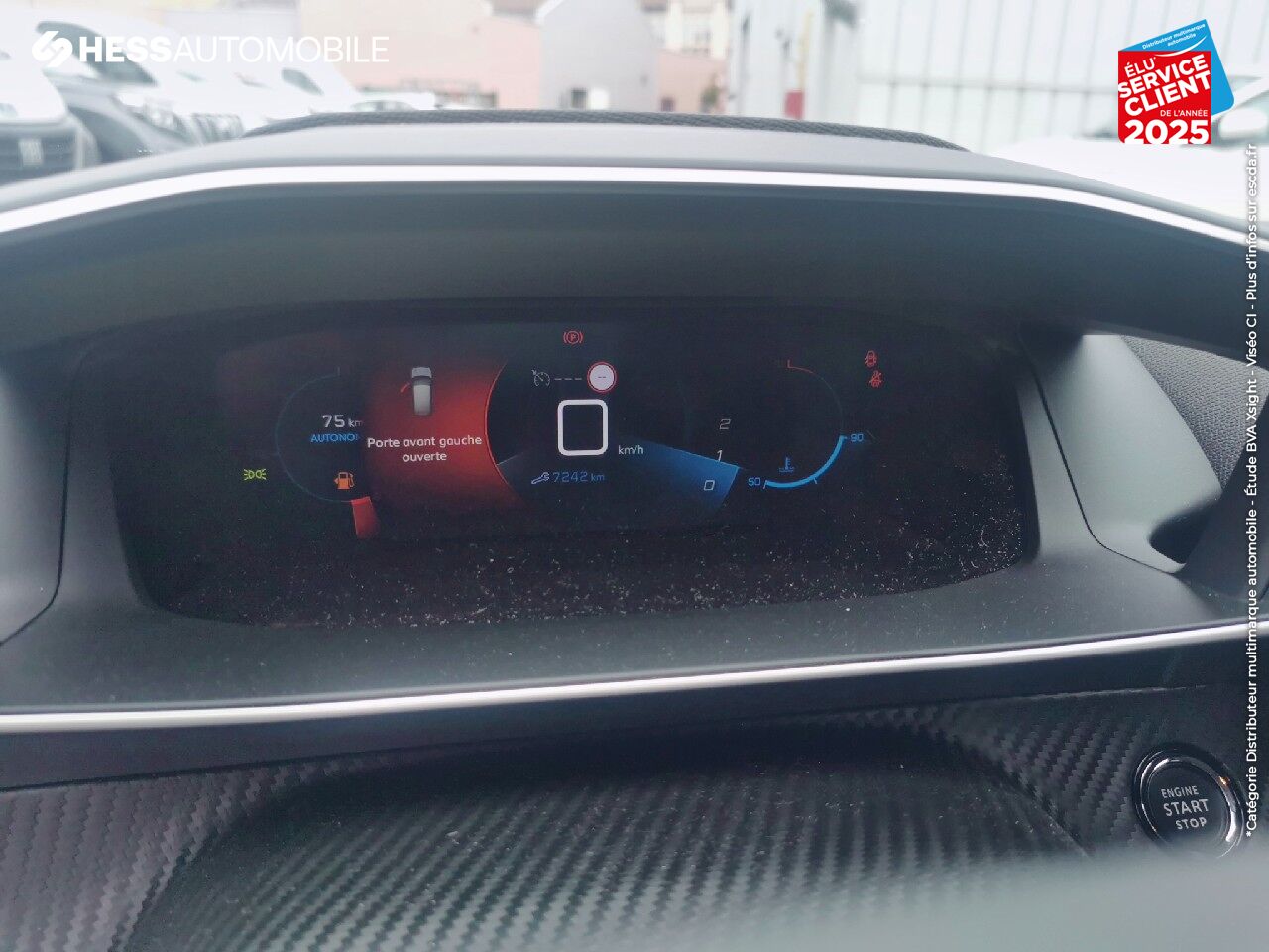 Véhicule d'occasion PEUGEOT 208 1.2 PURETECH 100CH SS ROADTRIP 118G chez Peugeot Sedan