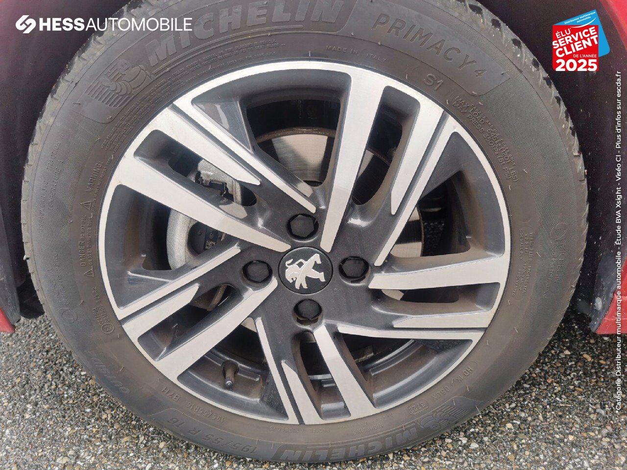 Véhicule d'occasion PEUGEOT 208 1.2 PURETECH 100CH SS ROADTRIP 118G chez Peugeot Sedan
