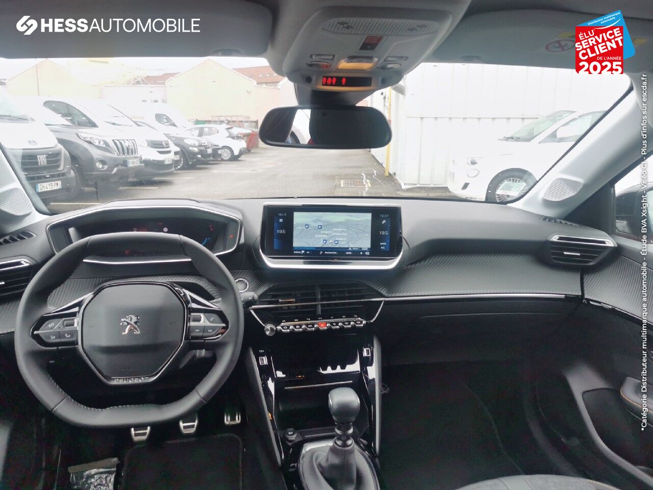 Véhicule d'occasion PEUGEOT 208 1.2 PURETECH 100CH SS ROADTRIP 118G chez Peugeot Sedan