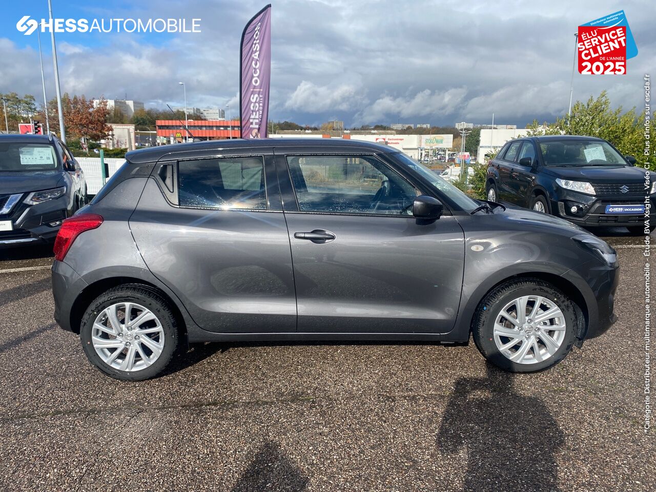 Véhicule d'occasion SUZUKI SWIFT 1.2 DUALJET HYBRID 83CH PRIVILEGE chez Suzuki Nancy