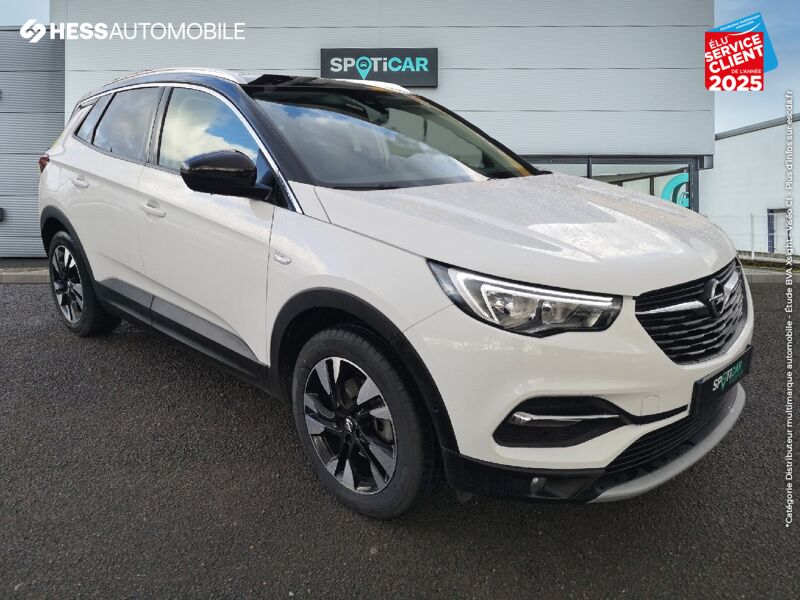 Véhicule d'occasion OPEL GRANDLAND X 1.5 D 130CH DESIGN LINE GPS CAMERA CARPLAY chez Opel Belfort