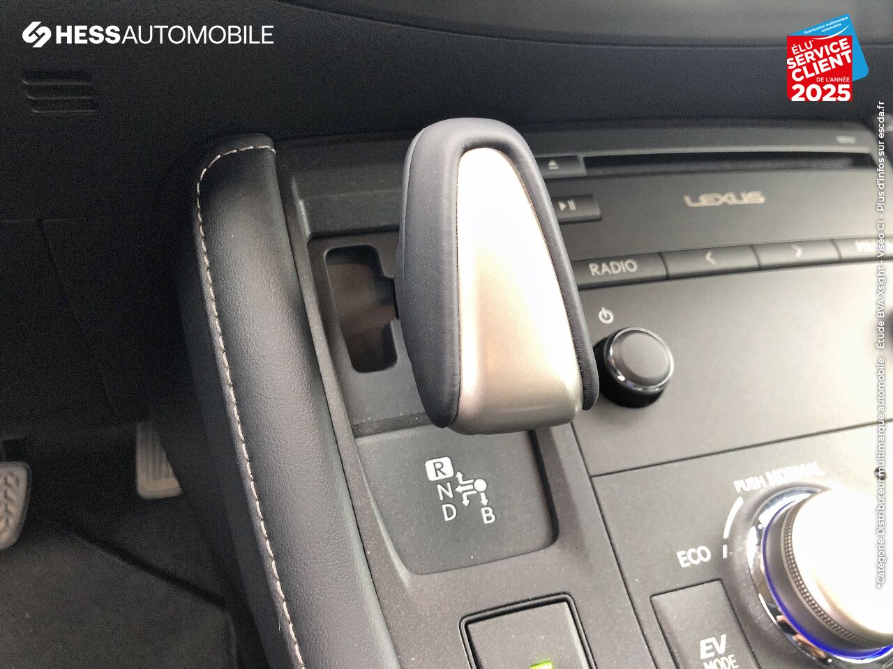 Véhicule d'occasion LEXUS CT 200H PACK BUSINESS MY19 EURO6D-T GPS CAMERA LED chez Lexus Metz