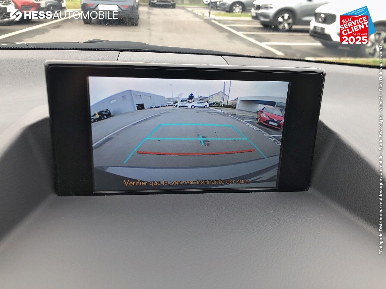 Véhicule d'occasion LEXUS CT 200H PACK BUSINESS MY19 EURO6D-T GPS CAMERA LED chez Lexus Metz