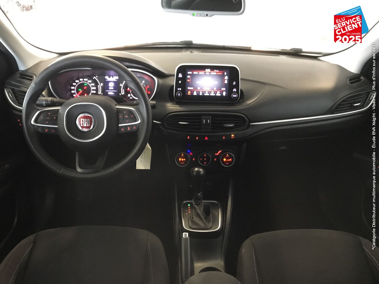 Véhicule d'occasion FIAT TIPO SW 1.6 MULTIJET 120CH LOUNGE S/S DCT GPS CAMERA chez Fiat Besançon