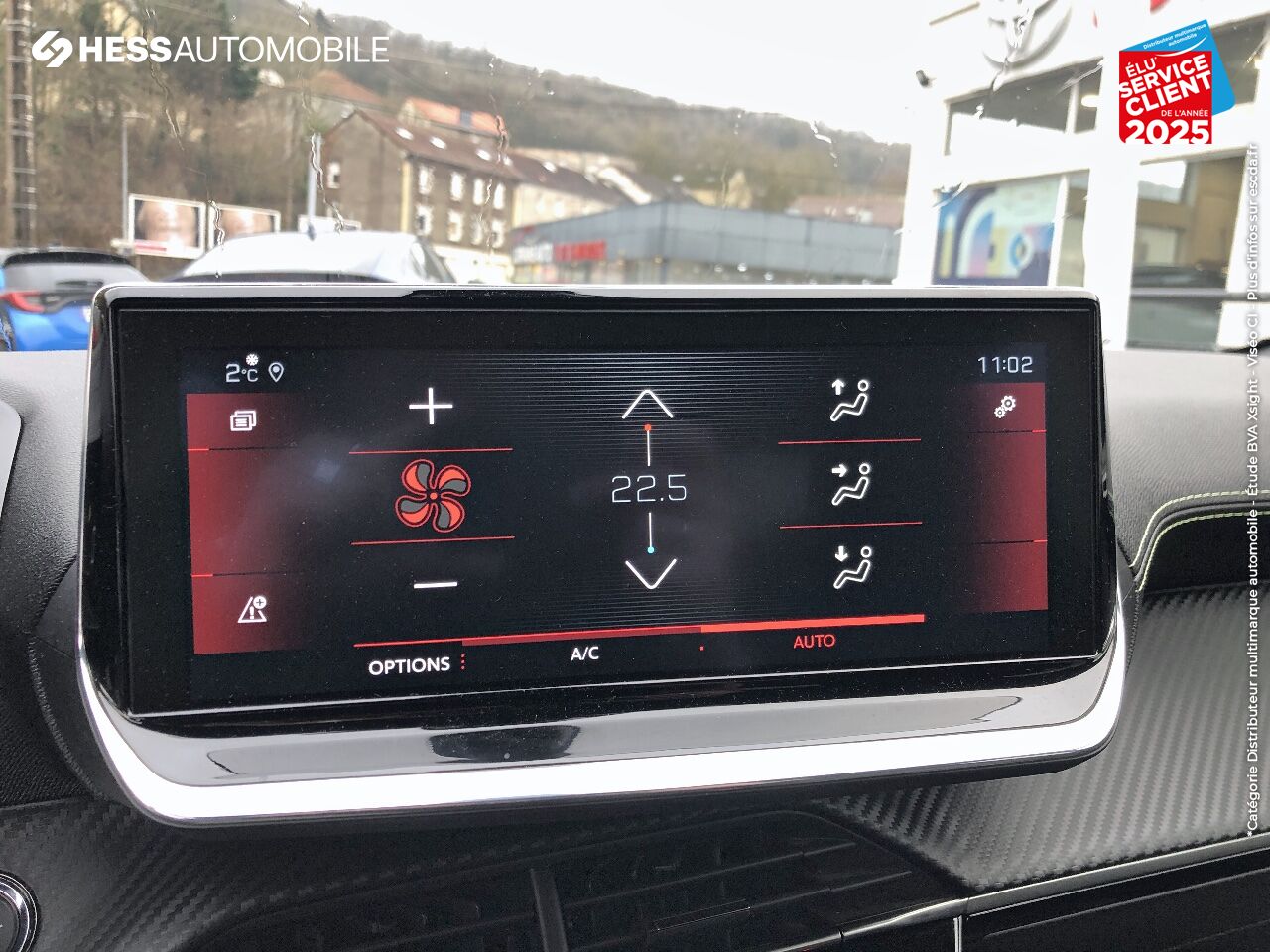Véhicule d'occasion PEUGEOT 208 1.2 PURETECH 130CH S/S GT LINE EAT8 SIEGES CHAUF GPS CAMERA chez Renault Colmar