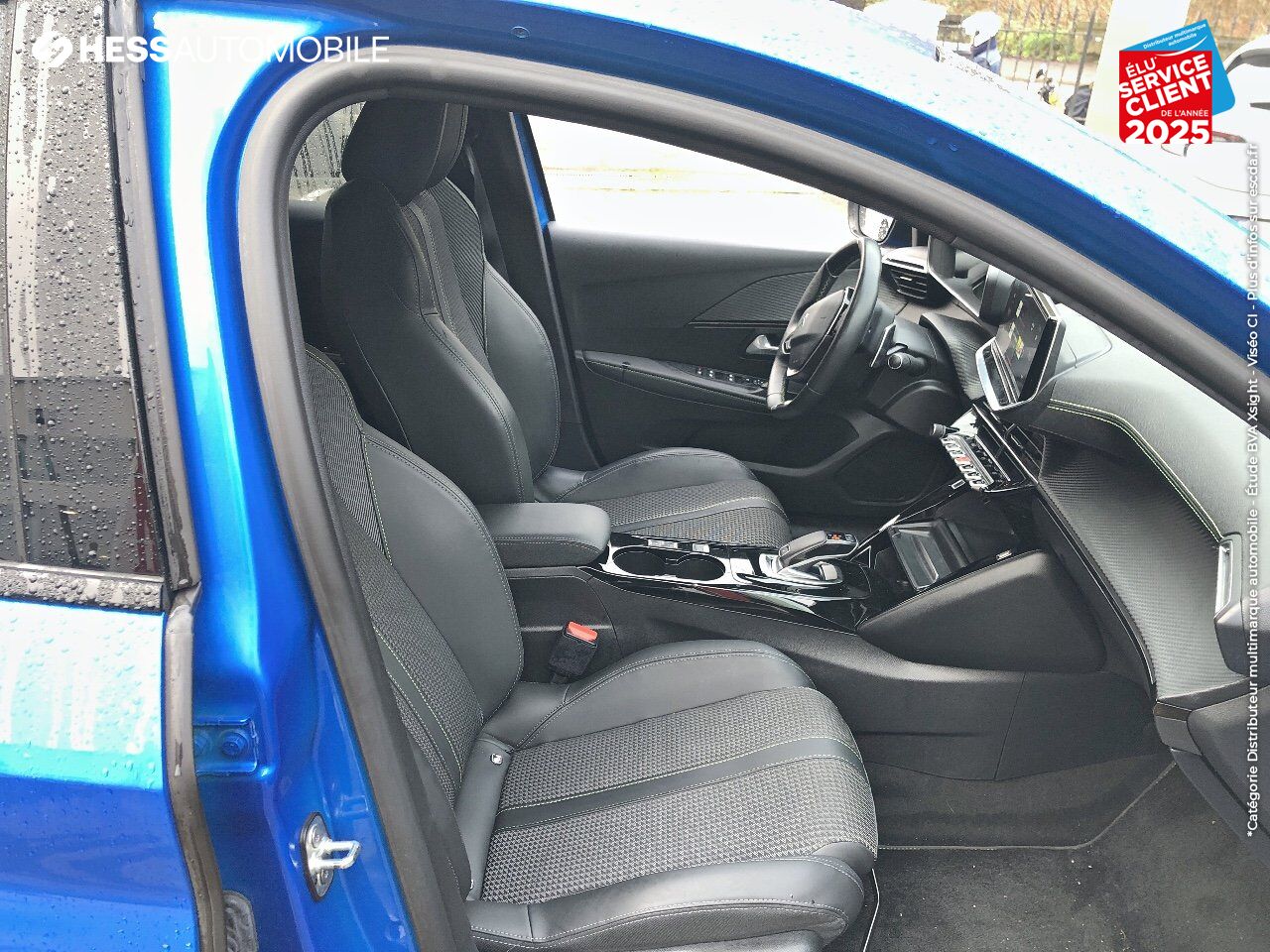 Véhicule d'occasion PEUGEOT 208 1.2 PURETECH 130CH S/S GT LINE EAT8 SIEGES CHAUF GPS CAMERA chez Renault Colmar