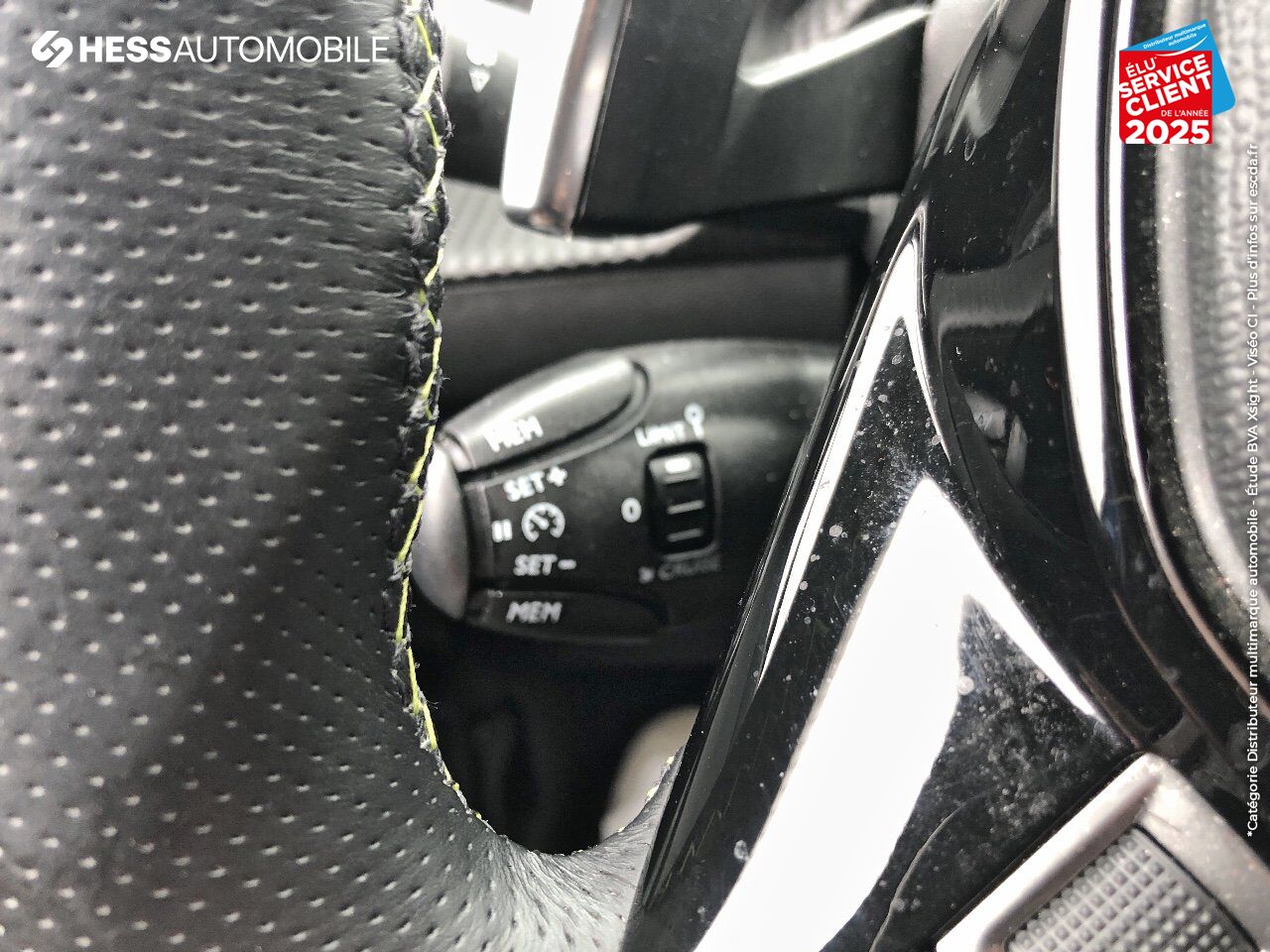 Véhicule d'occasion PEUGEOT 208 1.2 PURETECH 130CH S/S GT LINE EAT8 SIEGES CHAUF GPS CAMERA chez Renault Colmar