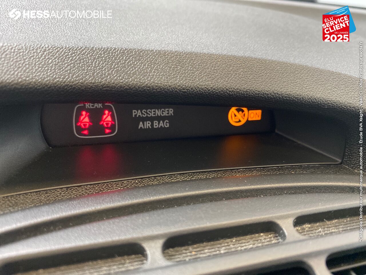 Véhicule d'occasion PEUGEOT 108 1.0 VTI STYLE 5P BLUETOOTH chez Peugeot Sedan