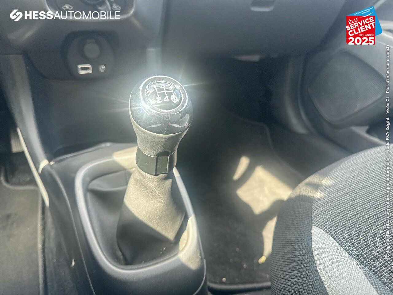 Véhicule d'occasion TOYOTA AYGO 1.0 VVT-I 72CH X-PLAY 5P MY21 chez Renault Colmar