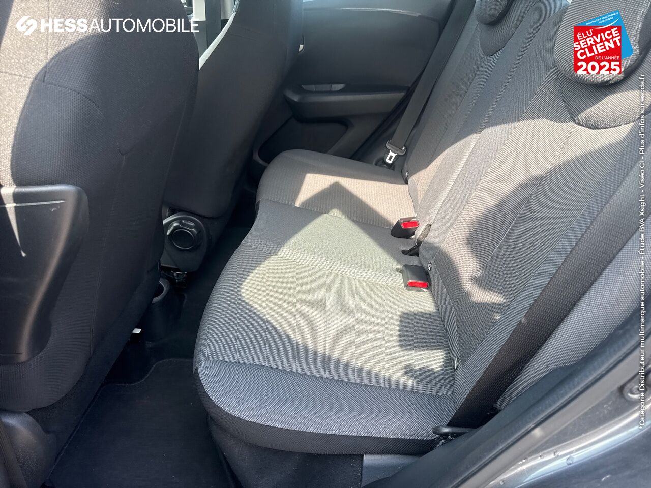 Véhicule d'occasion TOYOTA AYGO 1.0 VVT-I 72CH X-PLAY 5P MY21 chez Renault Colmar
