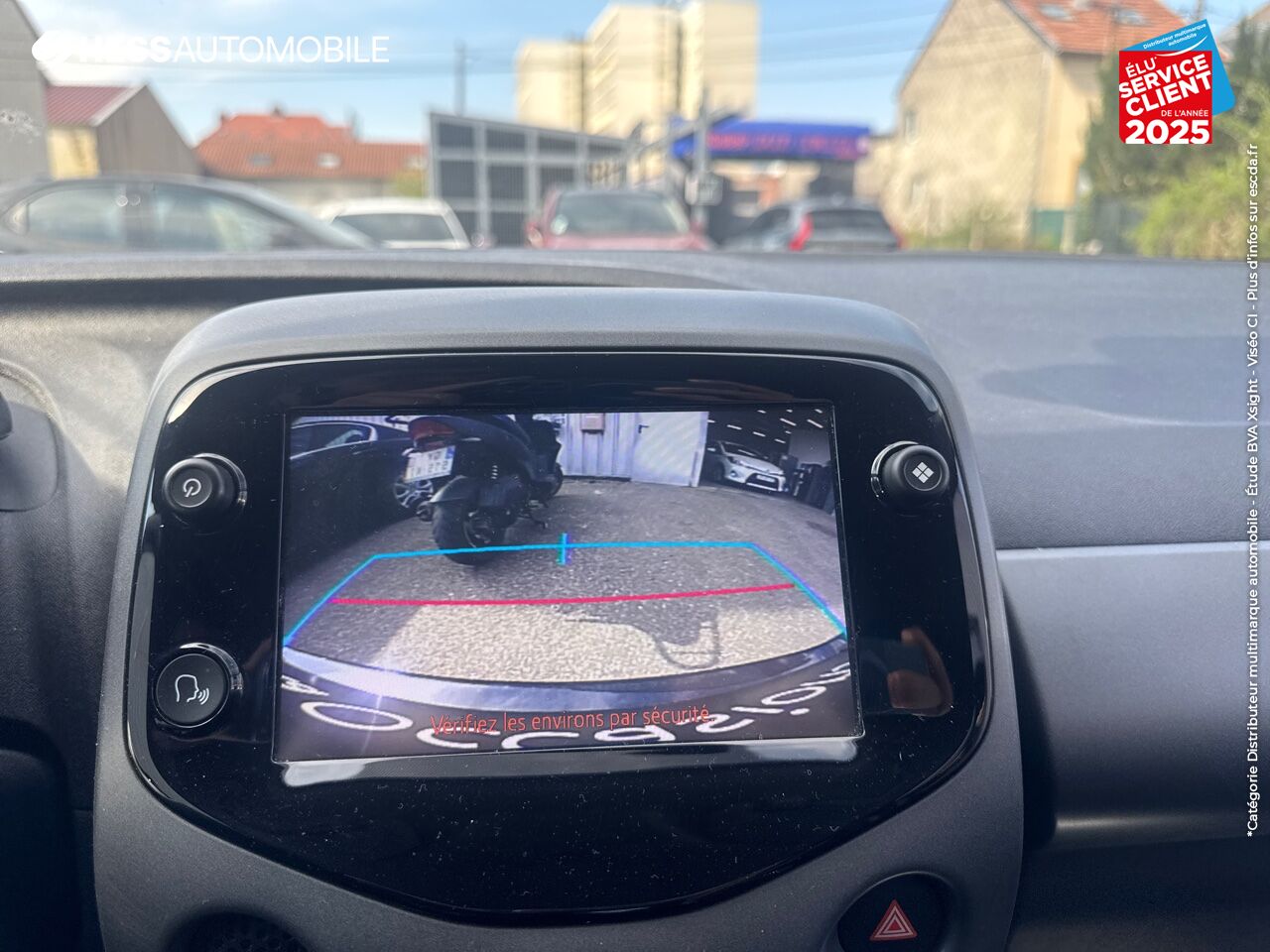 Véhicule d'occasion TOYOTA AYGO 1.0 VVT-I 72CH X-PLAY 5P MY21 chez Renault Colmar