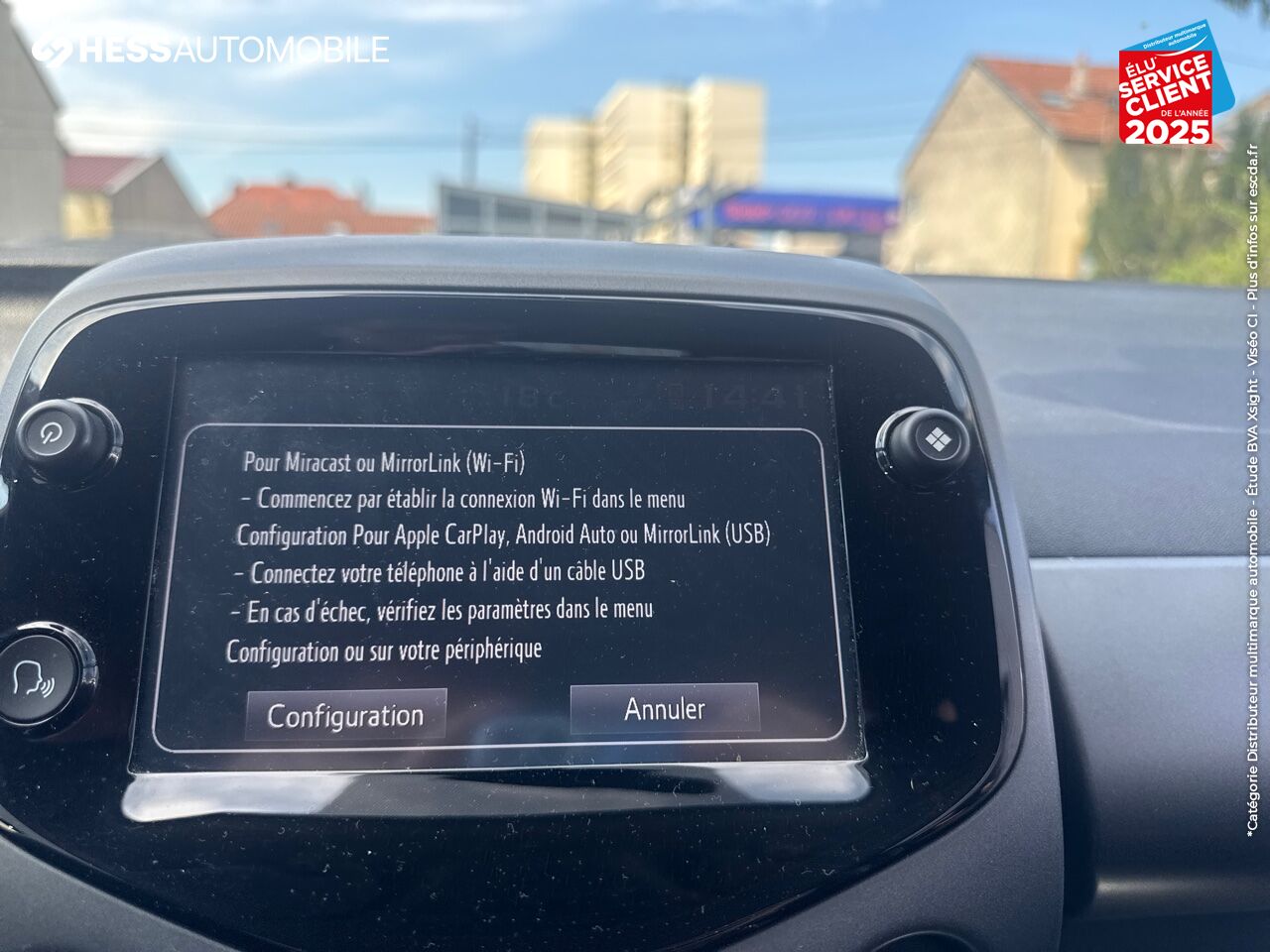 Véhicule d'occasion TOYOTA AYGO 1.0 VVT-I 72CH X-PLAY 5P MY21 chez Renault Colmar