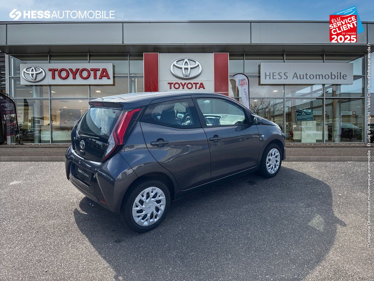 Véhicule d'occasion TOYOTA AYGO 1.0 VVT-I 72CH X-PLAY 5P MY21 chez Renault Colmar