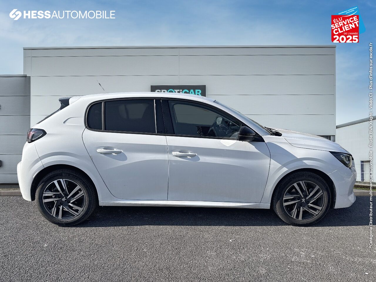 Véhicule d'occasion PEUGEOT 208 1.2 PURETECH 100CH S/S ALLURE PACK GPS CAMERA CARPLAY chez Renault Sélestat