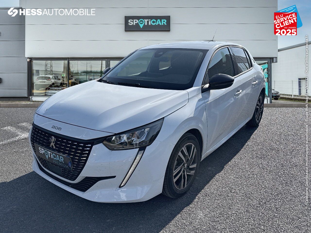 Véhicule d'occasion PEUGEOT 208 1.2 PURETECH 100CH S/S ALLURE PACK GPS CAMERA CARPLAY chez Renault Sélestat