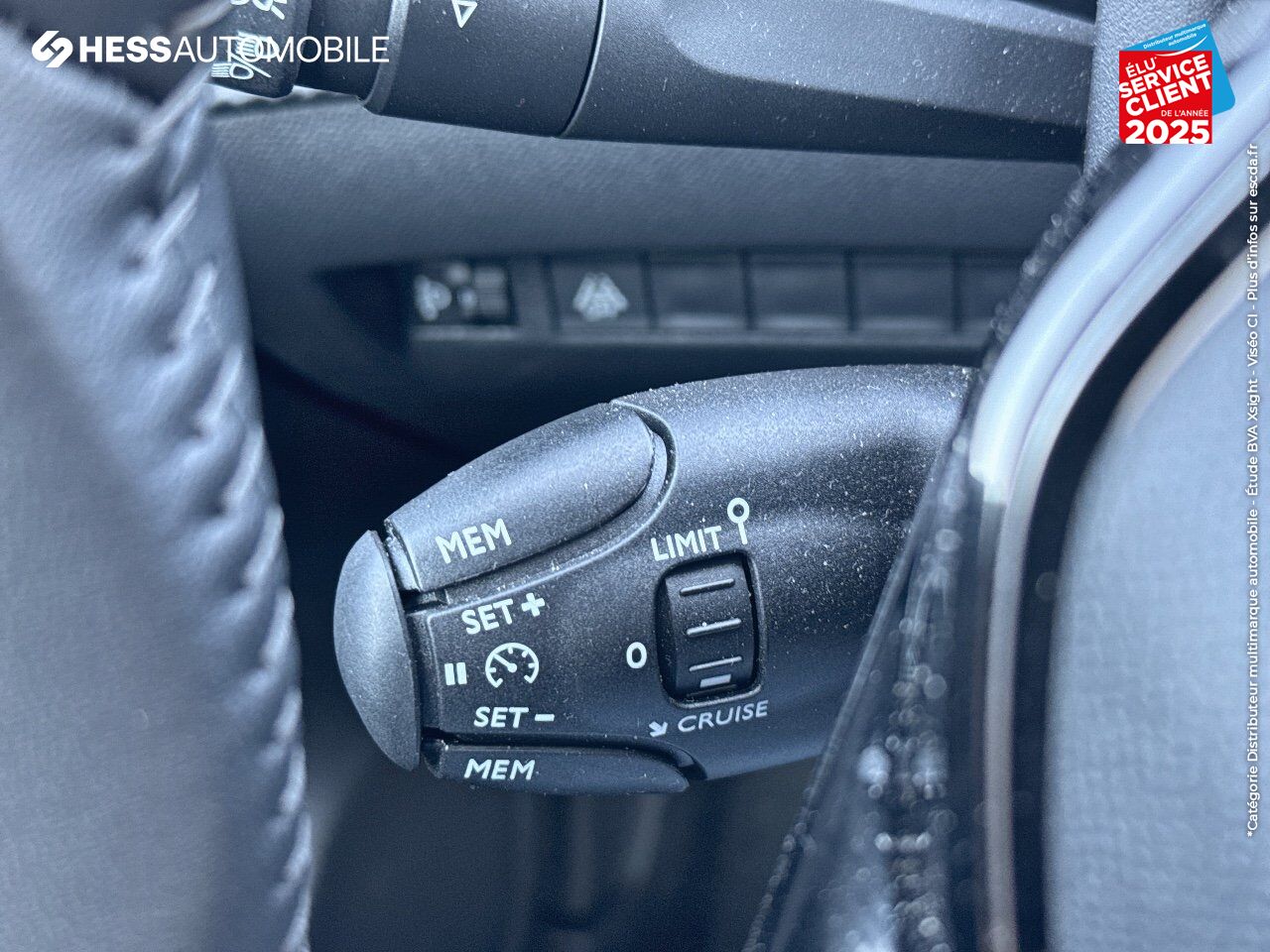 Véhicule d'occasion PEUGEOT 208 1.2 PURETECH 100CH S/S ALLURE PACK GPS CAMERA CARPLAY chez Renault Sélestat