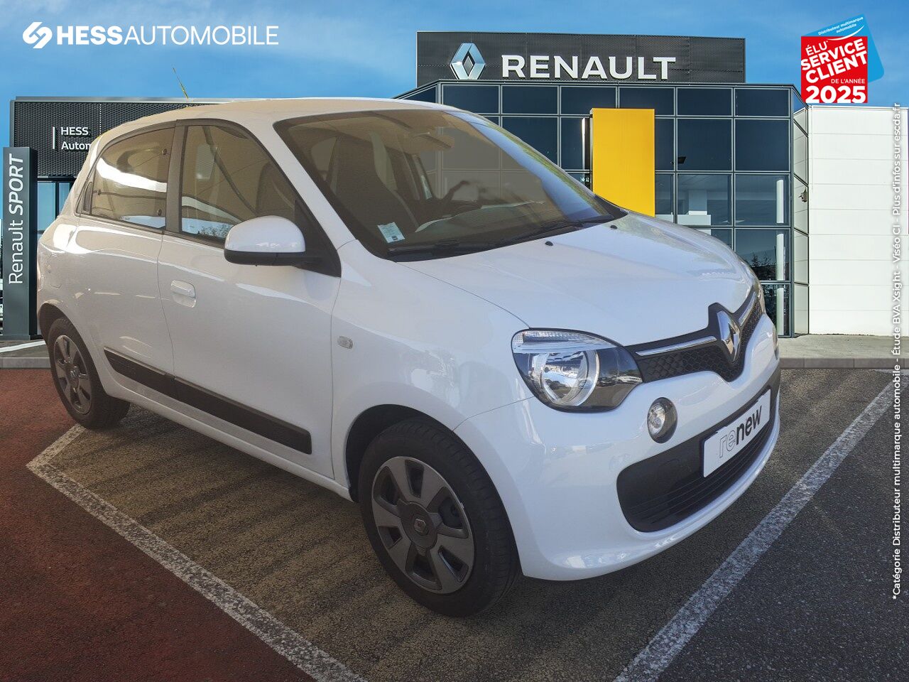 Véhicule d'occasion RENAULT TWINGO 1.0 SCE 70CH ZEN EURO6C chez Renault Belfort