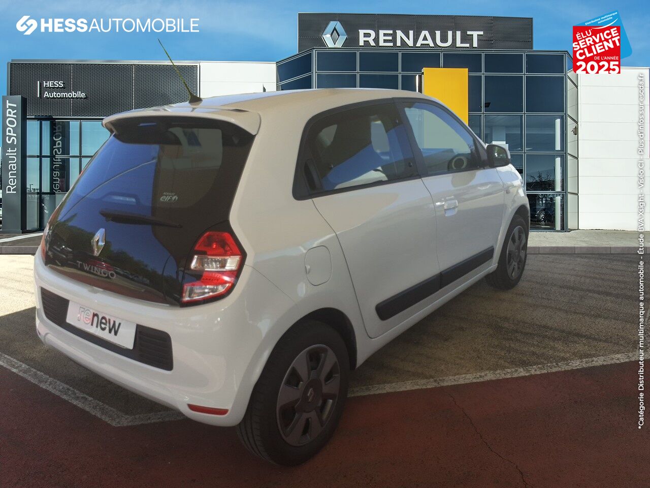 Véhicule d'occasion RENAULT TWINGO 1.0 SCE 70CH ZEN EURO6C chez Renault Belfort