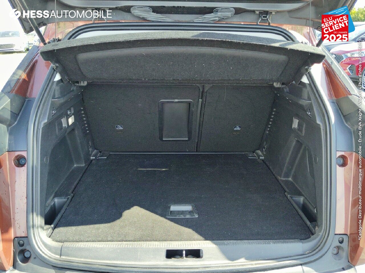 Véhicule d'occasion PEUGEOT 3008 1.2 PURETECH 130CH ACTIVE BUSINESS S/S EAT6 GPS chez Renault Saint-Louis