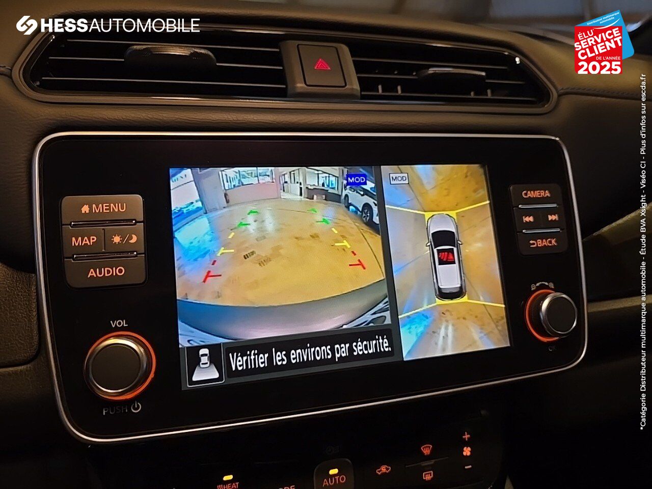 Véhicule d'occasion NISSAN LEAF 150CH 40KWH TEKNA 22 SIEGES CHAUF/CUIR GPS CAMERA BOSE chez Nissan Besançon