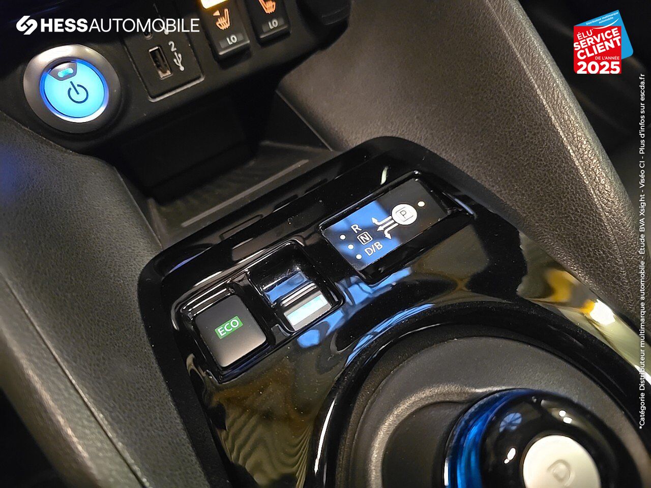 Véhicule d'occasion NISSAN LEAF 150CH 40KWH TEKNA 22 SIEGES CHAUF/CUIR GPS CAMERA BOSE chez Nissan Besançon