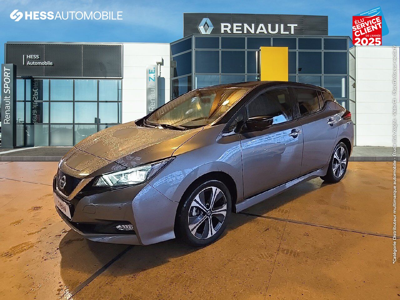 Véhicule d'occasion NISSAN LEAF 150CH 40KWH TEKNA 22 SIEGES CHAUF/CUIR GPS CAMERA BOSE chez Nissan Besançon