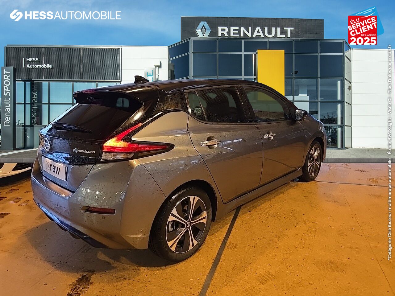 Véhicule d'occasion NISSAN LEAF 150CH 40KWH TEKNA 22 SIEGES CHAUF/CUIR GPS CAMERA BOSE chez Nissan Besançon