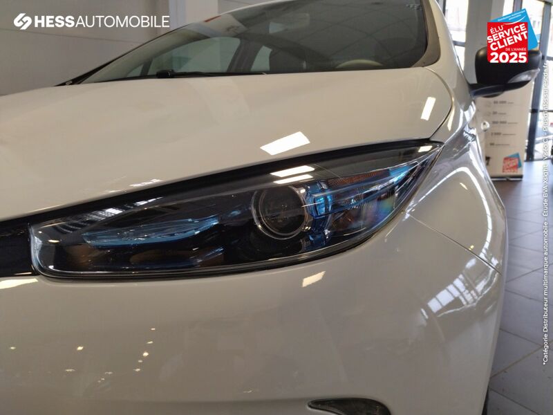 Véhicule d'occasion RENAULT ZOE LIFE CHARGE NORMALE R90 MY19 chez Renault Strasbourg