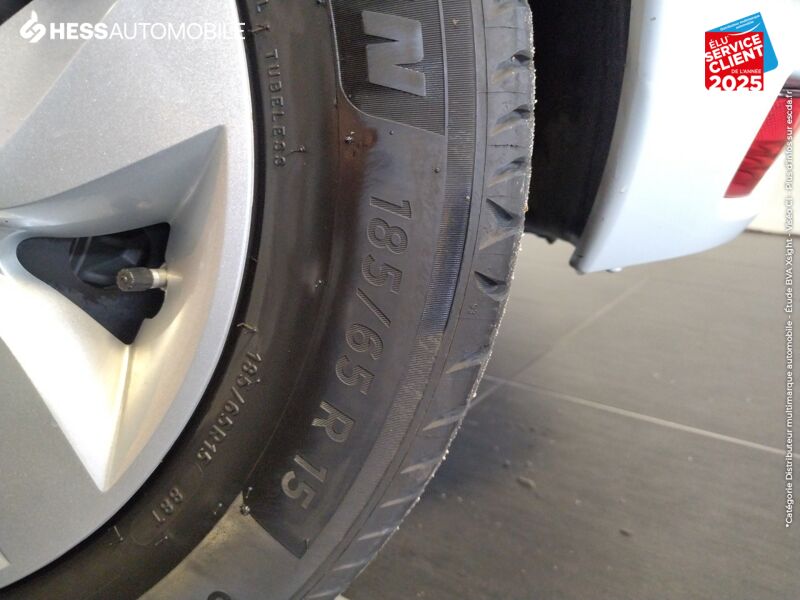 Véhicule d'occasion RENAULT ZOE LIFE CHARGE NORMALE R90 MY19 chez Renault Strasbourg