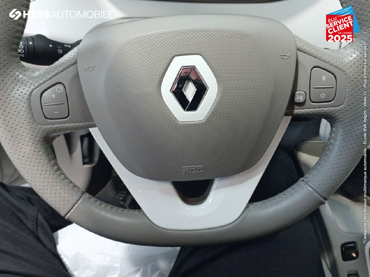 Véhicule d'occasion RENAULT ZOE ZEN CHARGE NORMALE TYPE 2 GPS chez Renault Montbéliard