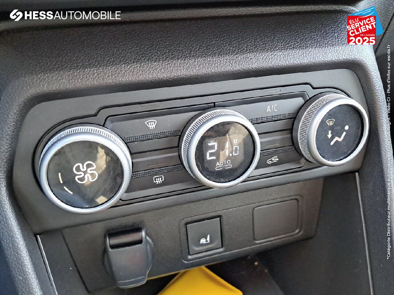 Véhicule d'occasion DACIA SANDERO 1.0 ECO-G 100CH STEPWAY EXTREME CAMERA chez Renault Saint-Louis