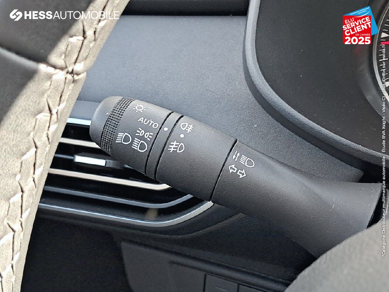 Véhicule d'occasion DACIA SANDERO 1.0 ECO-G 100CH STEPWAY EXTREME CAMERA chez Renault Saint-Louis