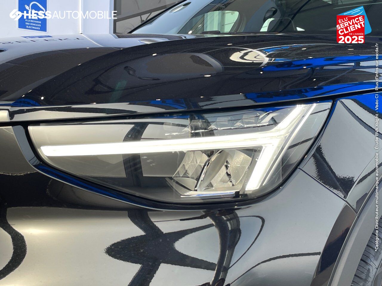 Véhicule d'occasion VOLVO XC40 B3 163CH ULTRA DCT 7 chez BMW Lons le Saunier