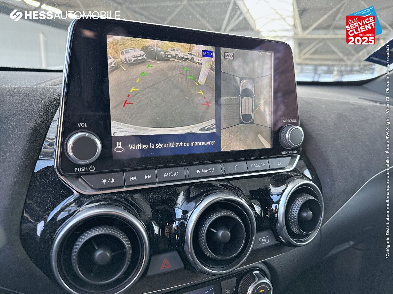 Véhicule d'occasion NISSAN JUKE 1.6 HYBRID 143CH N-DESIGN 2023.5 SIEGES CHAUF/CUIR VOLANT CHAUF CAMERA BOSE chez Nissan Juke occasion