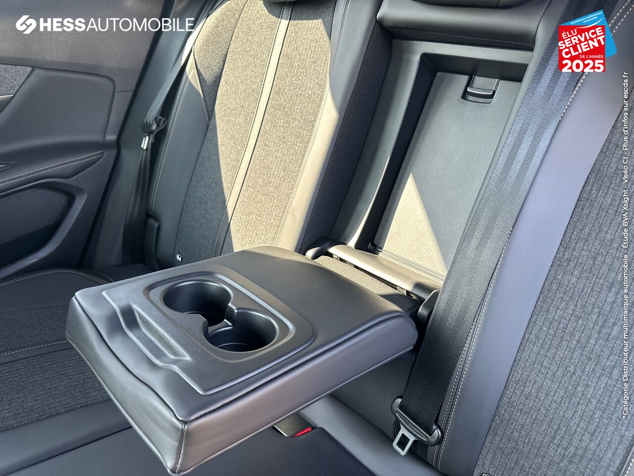 Véhicule d'occasion PEUGEOT 3008 1.2 PURETECH 130CH E6.C GT LINE SS chez Toyota Thionville