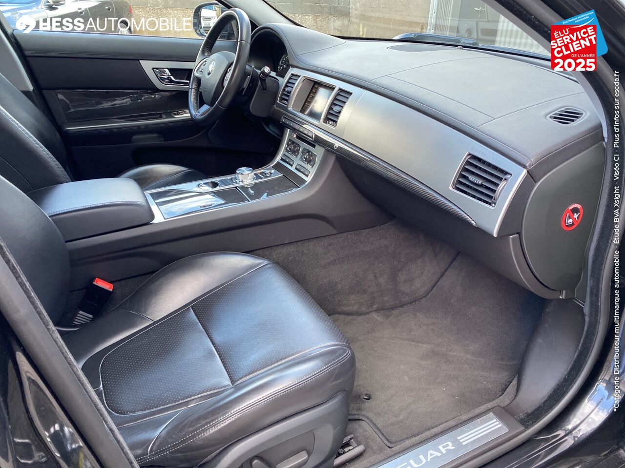 Véhicule d'occasion JAGUAR XF V6 3.0 D S 275CH LUXE PREMIUM CUIR SIEGES CHAUFFANTS chez Jaguar Metz