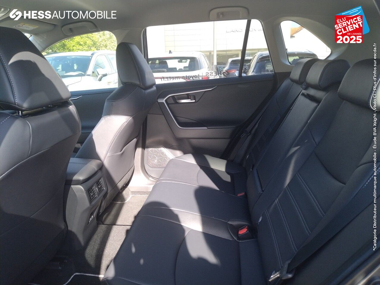 Véhicule neuf TOYOTA RAV4 2.5 HYBRIDE 218CH LOUNGE 2WD MY24 chez Toyota Metz