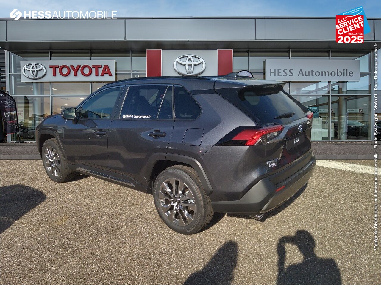 Véhicule neuf TOYOTA RAV4 2.5 HYBRIDE 218CH LOUNGE 2WD MY24 chez Toyota Metz