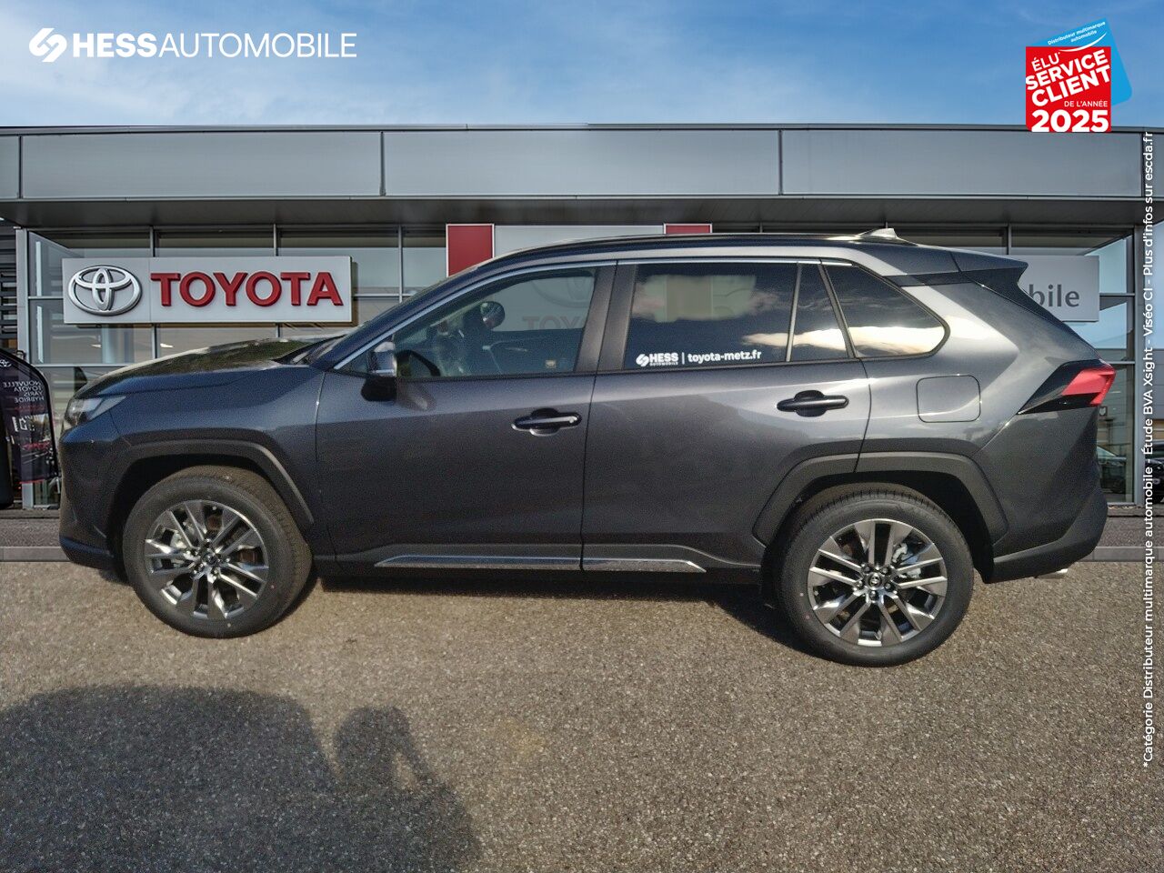 Véhicule neuf TOYOTA RAV4 2.5 HYBRIDE 218CH LOUNGE 2WD MY24 chez Toyota Metz