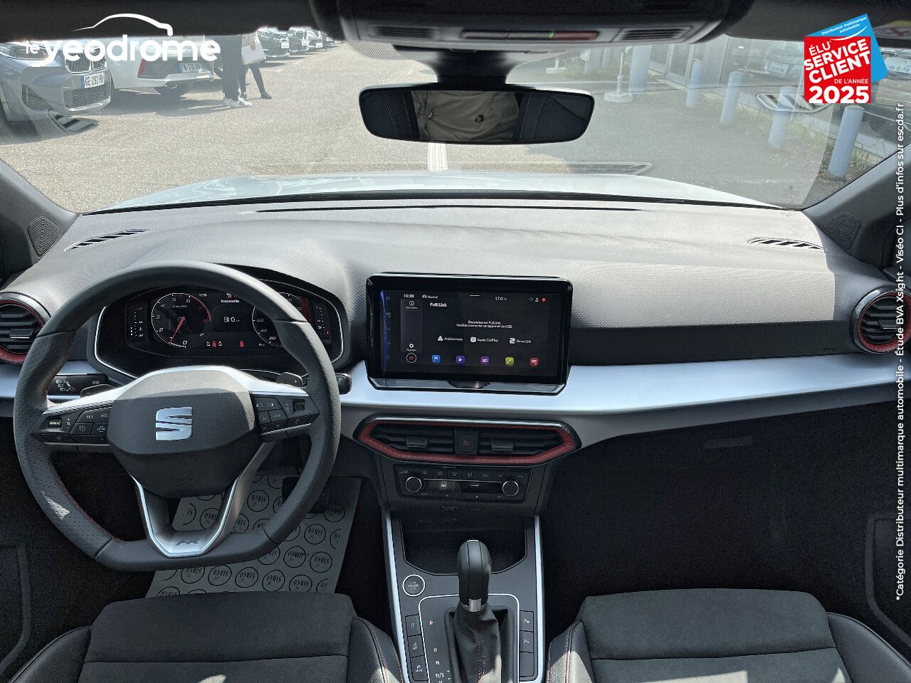 Véhicule d'occasion SEAT ARONA 1.0 TSI 110CH FR DSG7 CAMERA GPS RADAR AV/AR chez Le Veodrome