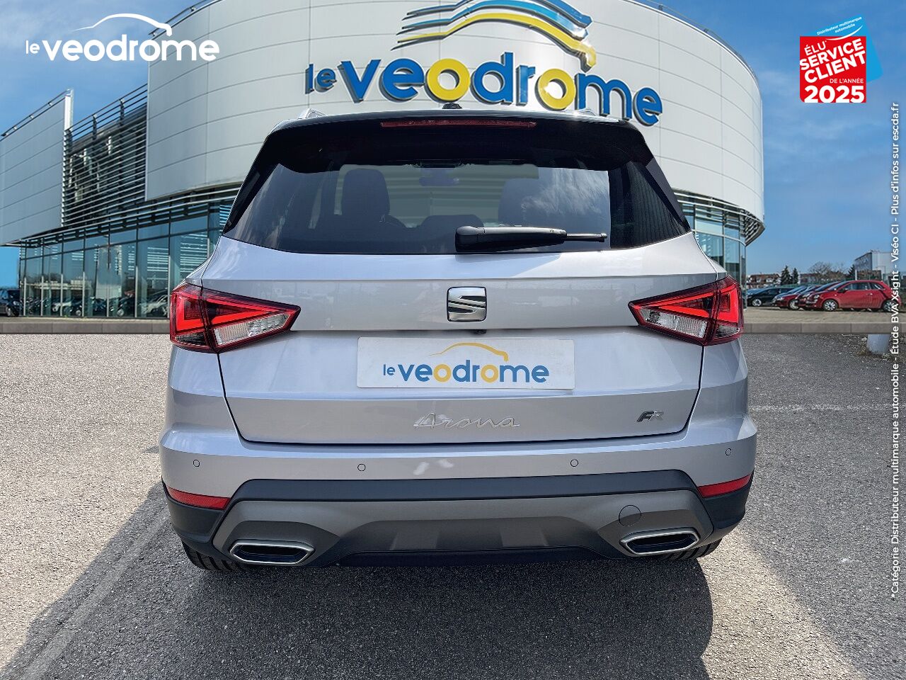 Véhicule d'occasion SEAT ARONA 1.0 TSI 110CH FR DSG7 CAMERA GPS RADAR AV/AR chez Le Veodrome