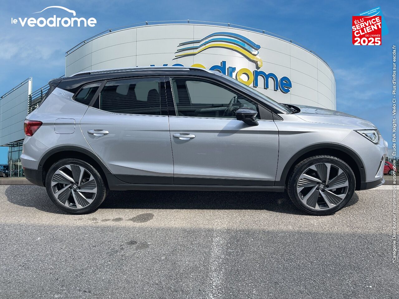 Véhicule d'occasion SEAT ARONA 1.0 TSI 110CH FR DSG7 CAMERA GPS RADAR AV/AR chez Le Veodrome