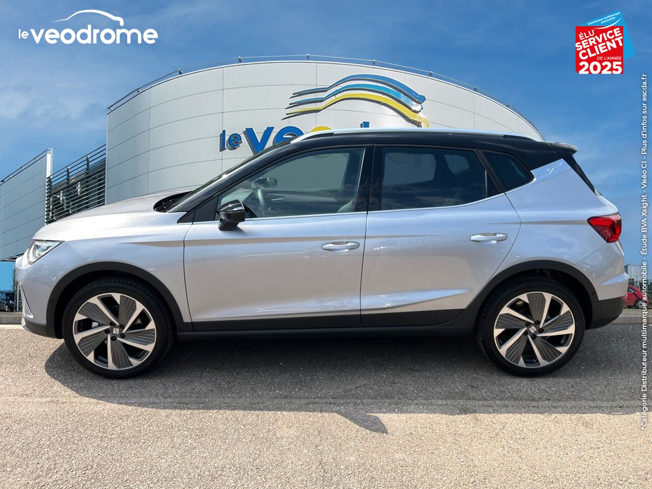 Véhicule d'occasion SEAT ARONA 1.0 TSI 110CH FR DSG7 CAMERA GPS RADAR AV/AR chez Le Veodrome
