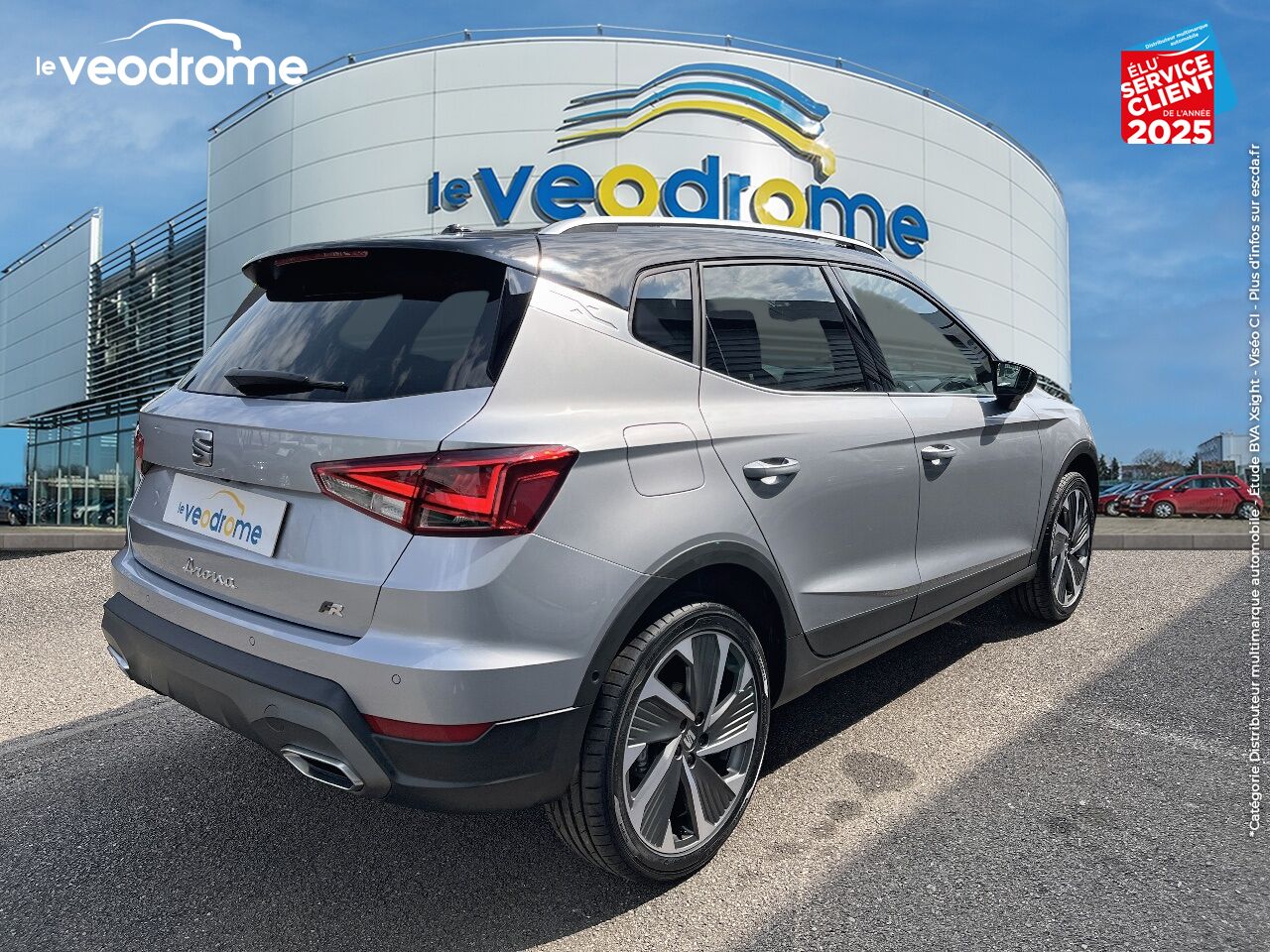 Véhicule d'occasion SEAT ARONA 1.0 TSI 110CH FR DSG7 CAMERA GPS RADAR AV/AR chez Le Veodrome